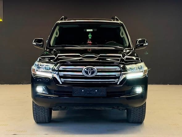 Toyota Land Cruiser 200